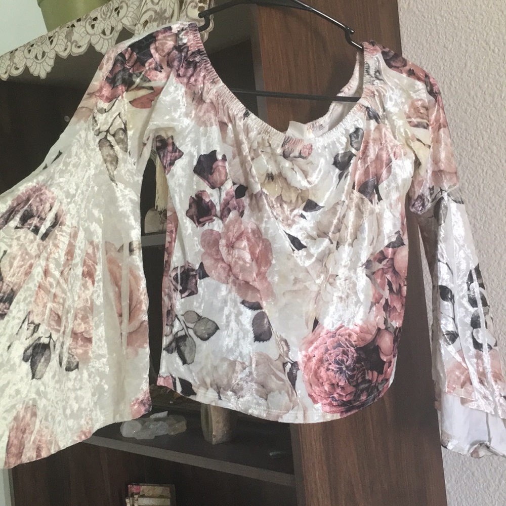 Velvet top